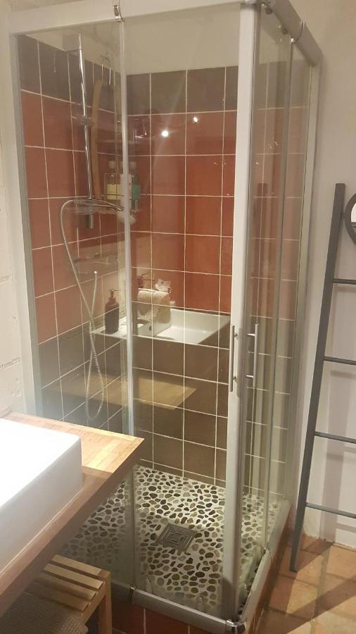 Appartement Dans Immeuble 15 Eme Siecles Vieux 图尔 外观 照片