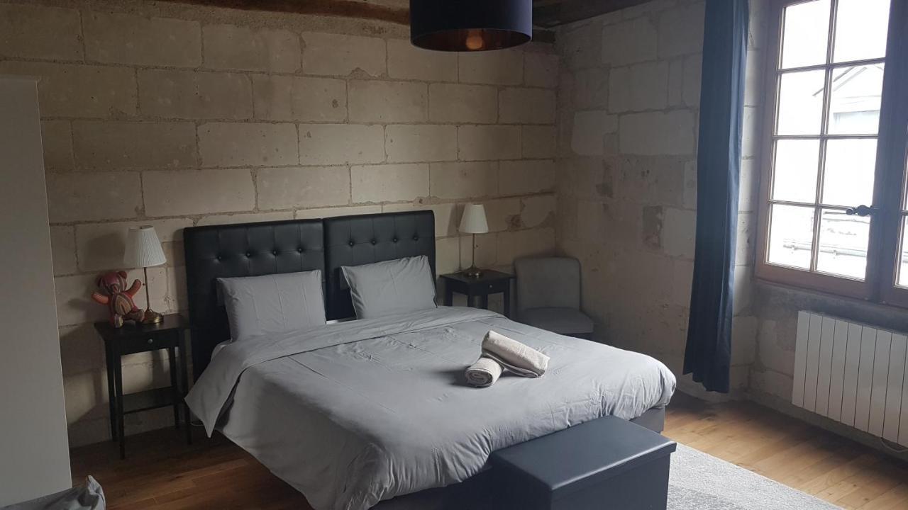 Appartement Dans Immeuble 15 Eme Siecles Vieux 图尔 外观 照片