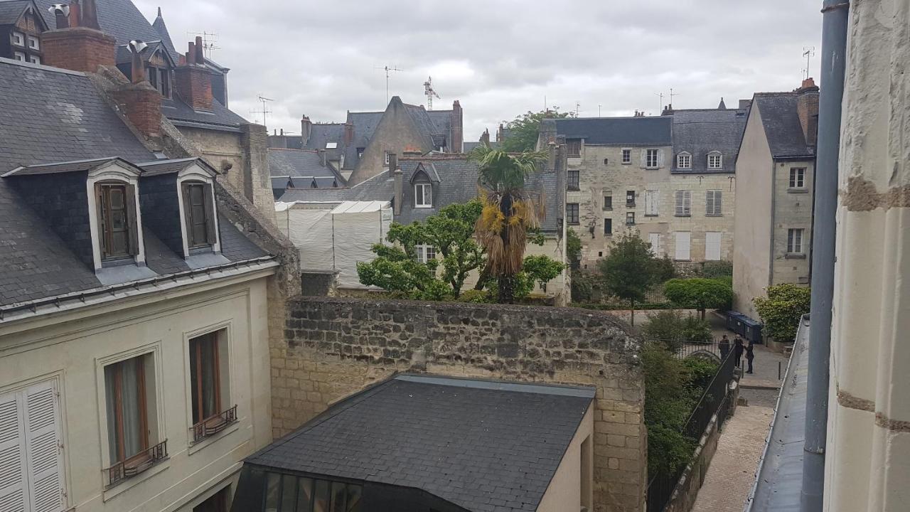 Appartement Dans Immeuble 15 Eme Siecles Vieux 图尔 外观 照片