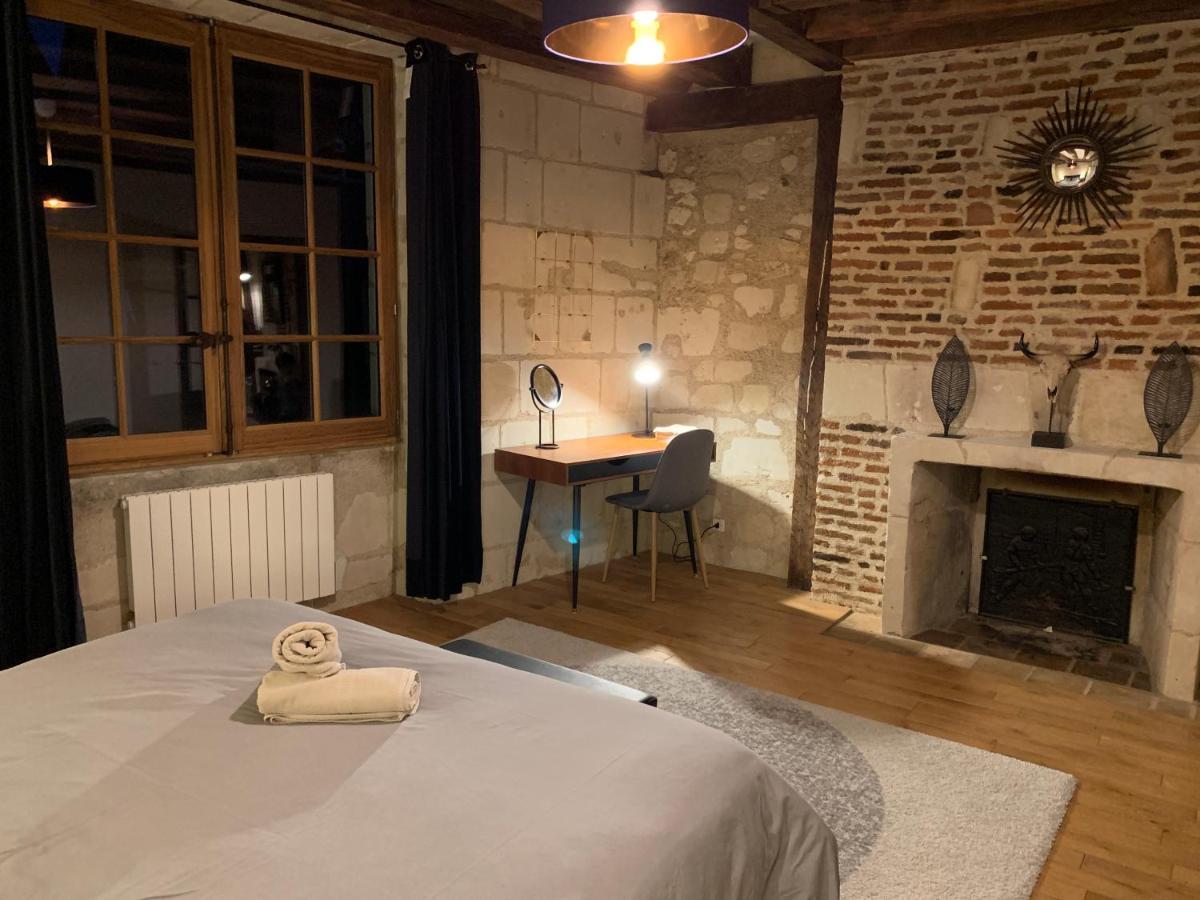 Appartement Dans Immeuble 15 Eme Siecles Vieux 图尔 外观 照片