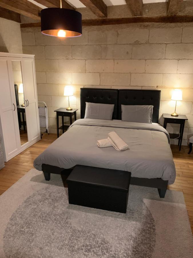 Appartement Dans Immeuble 15 Eme Siecles Vieux 图尔 外观 照片