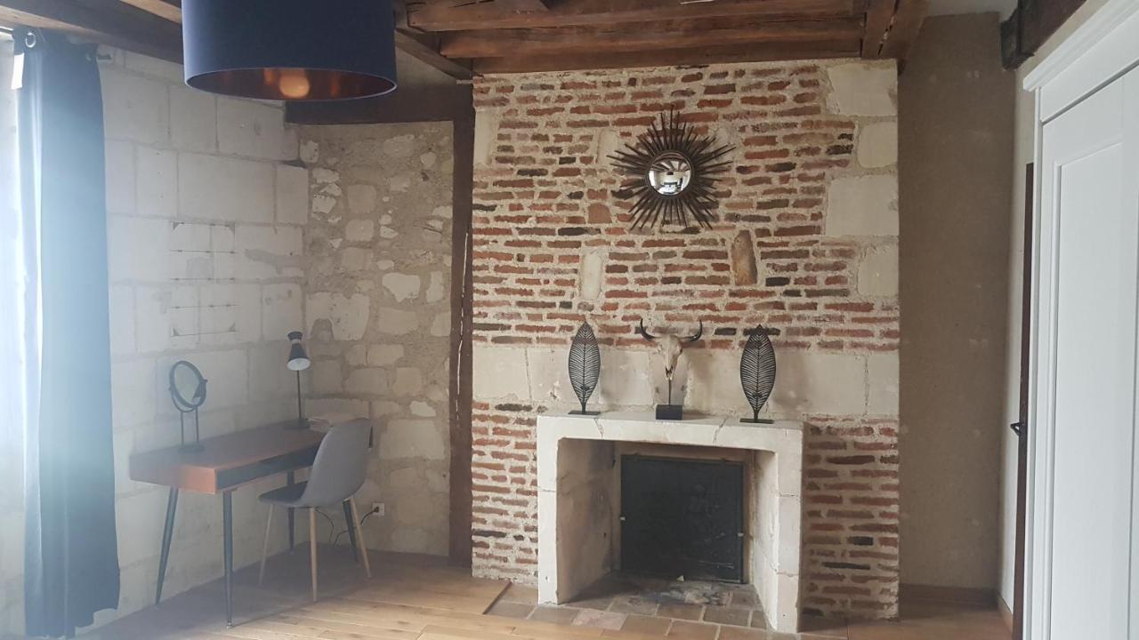 Appartement Dans Immeuble 15 Eme Siecles Vieux 图尔 外观 照片